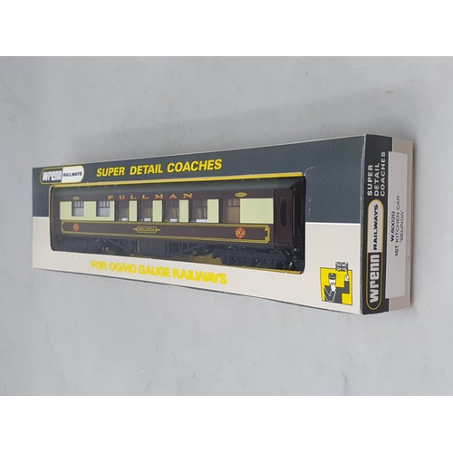 1051 - A rare boxed Wrenn W6002 Kitchen Car 'Belinda', unused condition, box Nr perfect, slight mark on fro... 