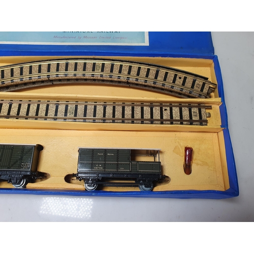 1003 - A boxed Hornby Dublo pre-war DG7 clockwork GWR Goods Set. This is a truly outstanding set, the locom... 