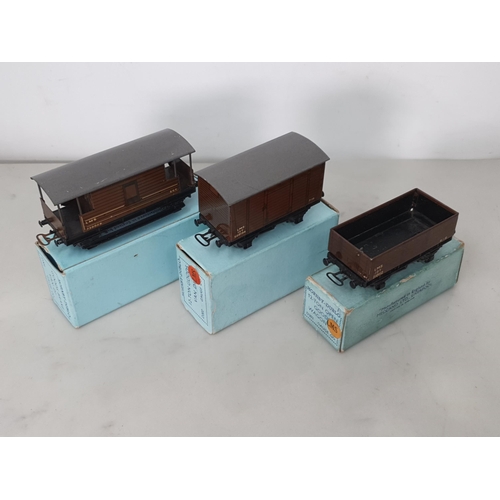 1006 - Three boxed Hornby Dublo pre-war LMS Wagons, Open in near mint condition, Goods in mint condition, B... 