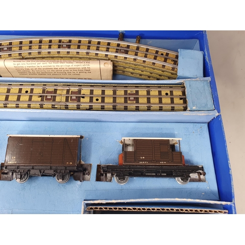 1027 - A boxed Hornby Dublo EDG7 Royal Scot SR Goods Set, contents Nr M-M, box base generally VG-Ex, lid VG... 