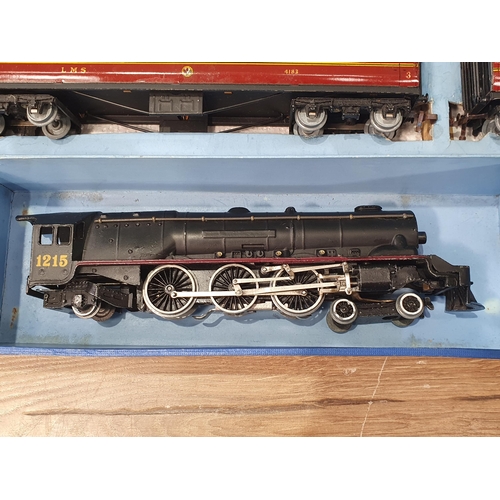 1029 - A boxed Hornby Dublo EDP2 CPR Canadian Passenger Set, this is the arlier version using the Atholl ty... 