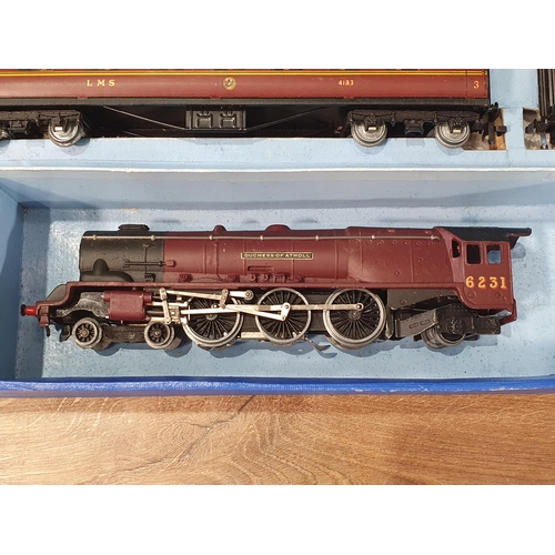 1031 - A boxed Hornby Dublo EDP2 'Duchess of Atholl' horseshoe set, this is the scarcer version with thin n... 