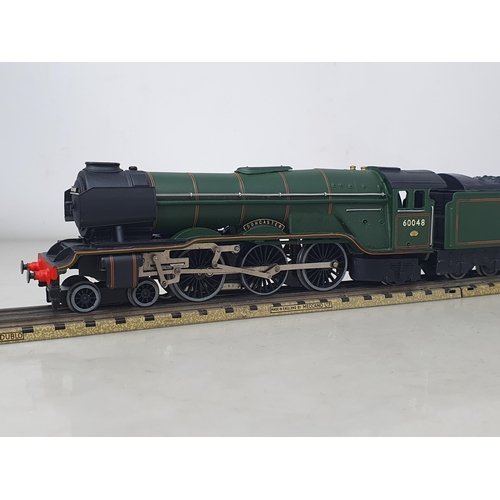 1033 - A boxed Classic Collections Limited Edition ED3R C56 A3 Locomotive 'Doncaster', M, complete with cer... 