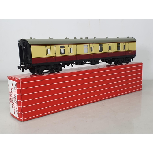 1054 - A boxed Hornby Dublo 'Never was' 4075 blood and custard BR Coach believed to be made by Hornby Dublo... 