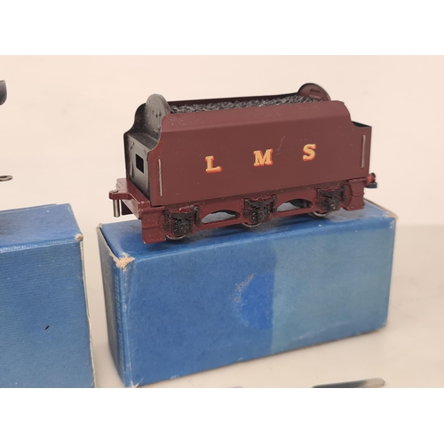 1060 - A boxed Hornby Dublo EDL2 'Duchess of Atholl', M, shows little sign of use, locomotive box dated 3/5... 