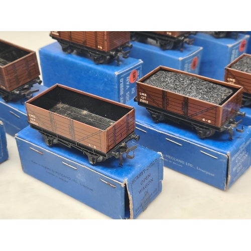 1063 - Eleven boxed Hornby Dublo LMS Wagons, all Nr M and boxes Nr perfect. Comprising High-sided Wagon, 2x... 