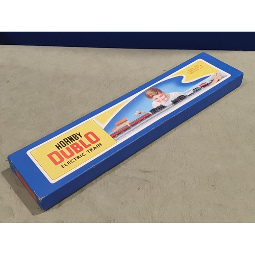 1076 - A boxed Hornby Dublo EDG17 Goods Set in long box. Later version with Mobil Tanker. Contents are unus... 