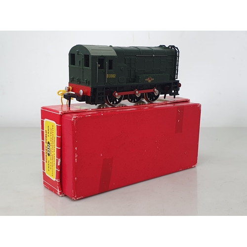 1095 - A boxed Hornby Dublo 2231 Diesel Shunter, unused in superb condition, complete with correct cardboar... 