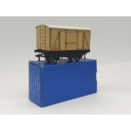 1098 - A boxed Hornby Dublo D1 SR Meat Van, M, superb 10/50 box, complete with SR sticker