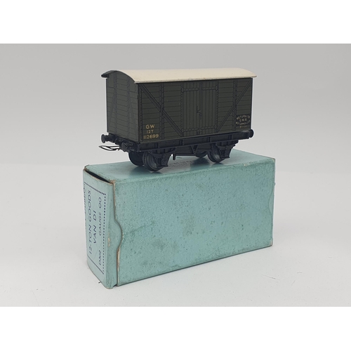 1107 - A boxed Hornby Dublo D1 pre-war GWR Goods Van, M, no signs of fatigue 7/38 first issue box in superb... 