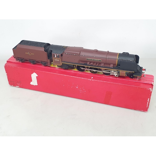 1119 - A boxed Hornby Dublo 2226 'City of London' Locomotive, Nr M, has been lightly used, box Ex plus, no ... 