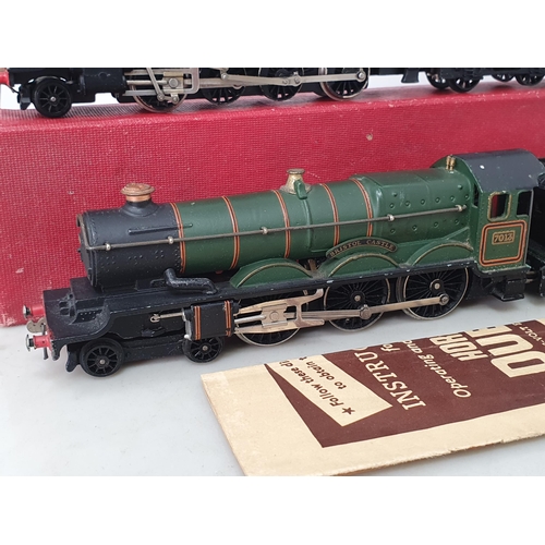 1198 - A boxed Hornby Dublo 2225 2-8-0 8F Locomotive, Nr M, box VG with instructions and an unboxed 'Bristo... 