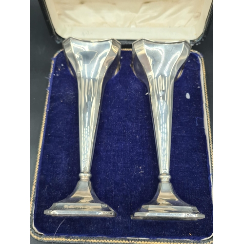 138 - A pair of George V silver Spill Vases of square tapering form, 6in, Birmingham 1917, in case