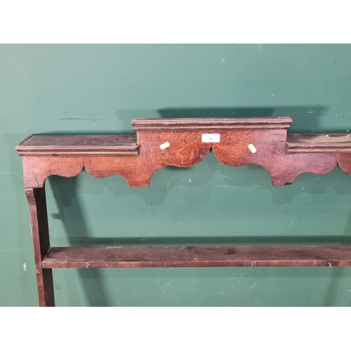 26 - An antique oak Plate Rack with Cupid's bow frieze 3ft 4in W x 3ft 3in H (R3)