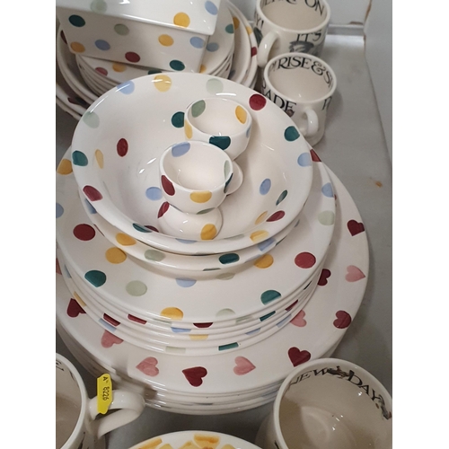 267 - A quantity of Emma Bridgewater tableware with coloured spot design including a Butter Dish, various ... 