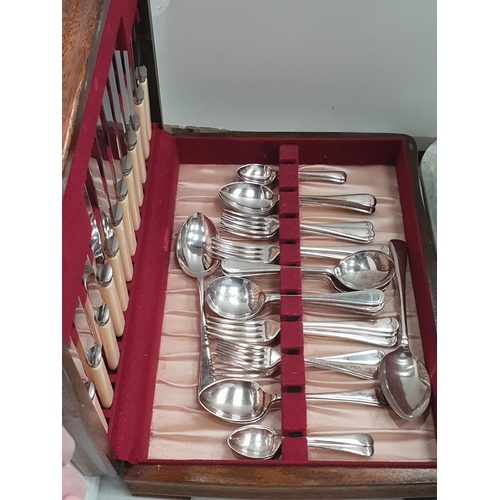 296 - An oak Canteen of plated Cutlery, (R4)