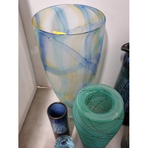 339 - A quantity of Art Glass and Art Pottery including Jugs, Vases, etc, (R4)