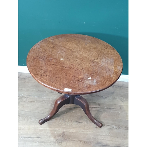 515 - A Georgian mahogany Pillar Table with single piece circular top on barrel turned column and tripod b... 