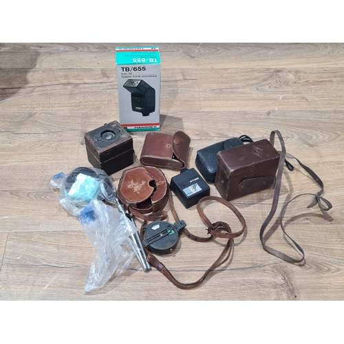 13 - A box of assorted Cameras and a Compass (R10)