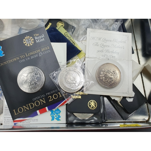 239 - A Collection of mainly modern British Commemorative Coins including 1970 Proof Set, 1895 Crown and a... 