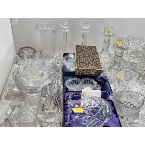 273 - A quantity of moulded and pressed Glass including Bowls,Candlesticks, Vases, etc (R4)