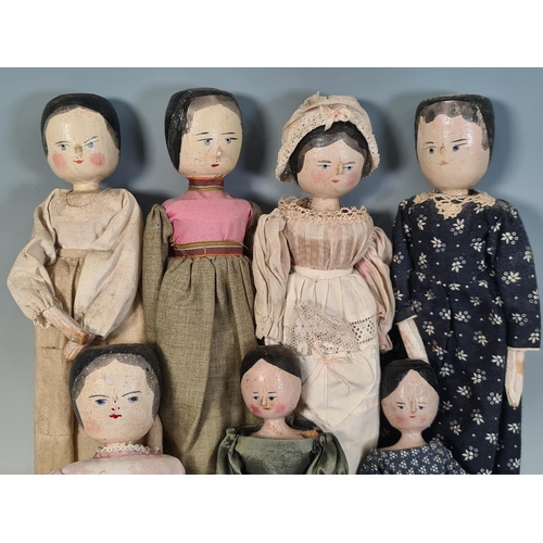 42 - A collection of seven Peg Dolls (R7)