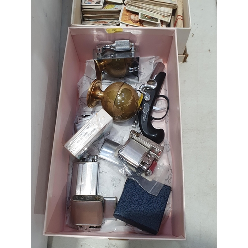 A quantity of Cigarette Cards, a child's Singer Sewing Machine in