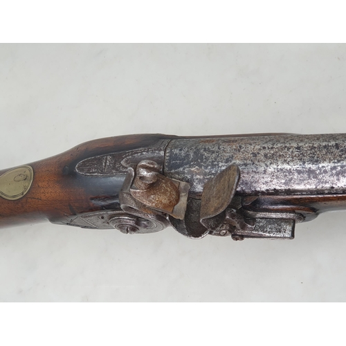 1058 - A 16 bore flintlock Officers fusil. Full stocked, based on the 'Brown Bess' pattern with engraved br... 