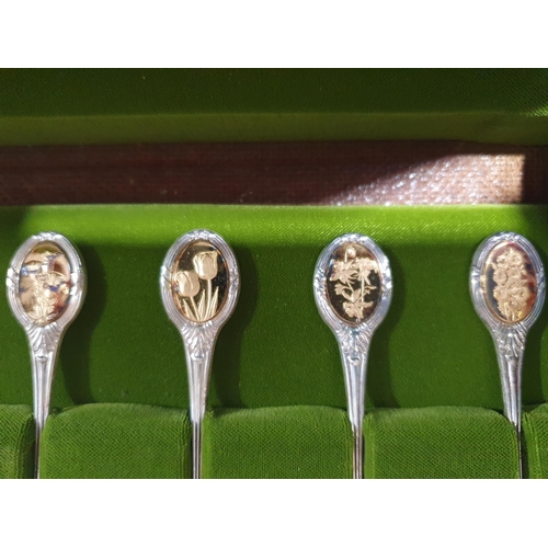 333 - A Royal Horticultural Society silver Spoon Collection, twelve Spoons in fitted wooden case