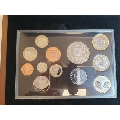 415 - A Queen Elizabeth II, Royal Mint 2009 Executive Proof Set (including Kew Gardens 50 Pence), in fitte... 