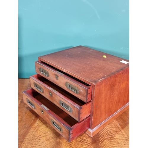 525 - A three drawer Artists box/Collectors cabinet