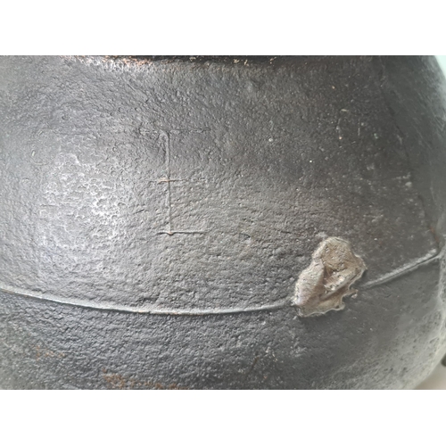 787 - A large antique bronze Cauldron, bearing scratch marks for John/James Fathers Foundry, Montecute, So... 