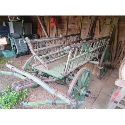 959 - A four wheel Horse Drawn Cart with green and yellow livery