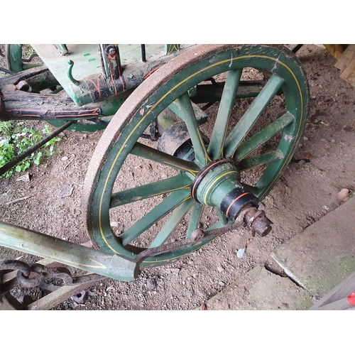 959 - A four wheel Horse Drawn Cart with green and yellow livery