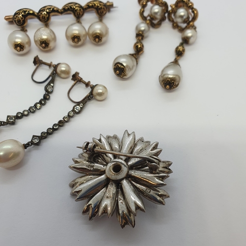 265 - A silver Flowerhead Brooch set paste, a simulated pearl and gilt metal Brooch with matching Earrings... 