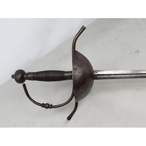 1074 - A 17th Century Cup Hilt Rapier with 3ft 4in L overall, 4ft overall