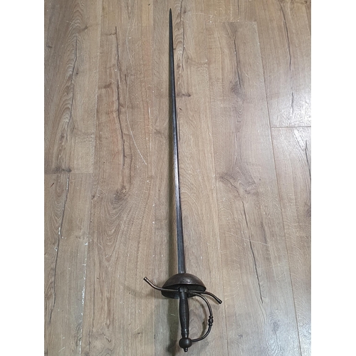 1074 - A 17th Century Cup Hilt Rapier with 3ft 4in L overall, 4ft overall