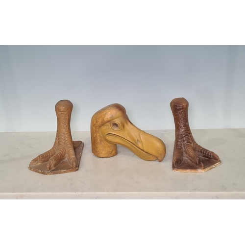 1092 - A Dodo Head and two Feet, Ex. Rowland Ward made of plaster for London Natural History Museum