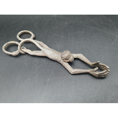 137 - A pair of Victorian silver Novelty Sugar Tongs in the form of a monkey, London 1884, maker: L.D, wit... 