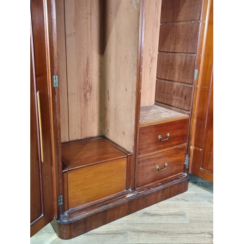 513 - A Victorian mahogany two door Wardrobe 6ft 9in H x 4ft W (R5)