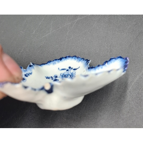 54 - An 18th century Bow blue and white Pickle Dish floral painted, 3in, lacks handle (CAB)