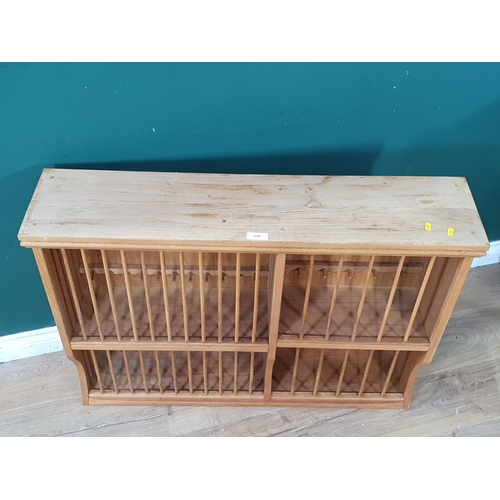 659 - An oak two tier Plate Rack, 2ft 4