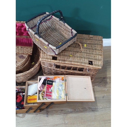 674 - A wicker Hamper, various Baskets and a Sewing Box (R8)