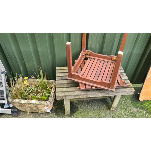 708 - A reconstituted Garden Planter, a small Garden Bench and two Garden Tables, A/F