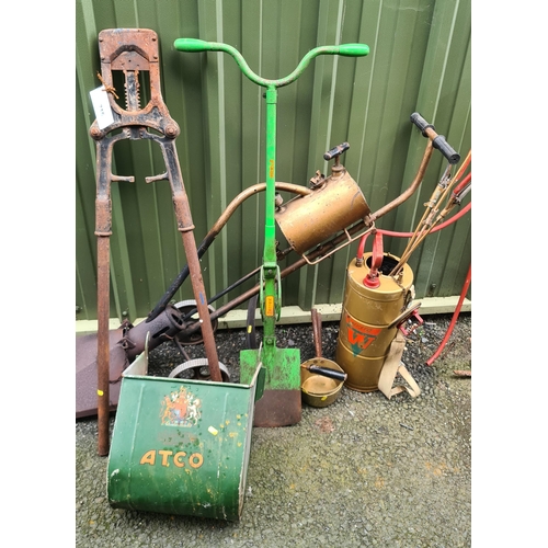 715 - A pair of Pipe Cutters, a Blow Torch, a Spade, a Sprayer, a Saucepan, etc