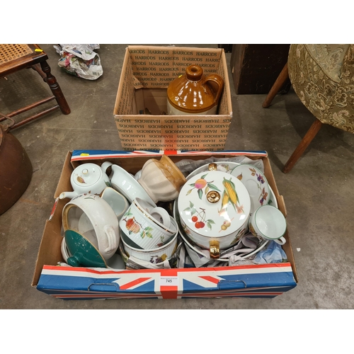 745 - A quantity of Royal Worcester 