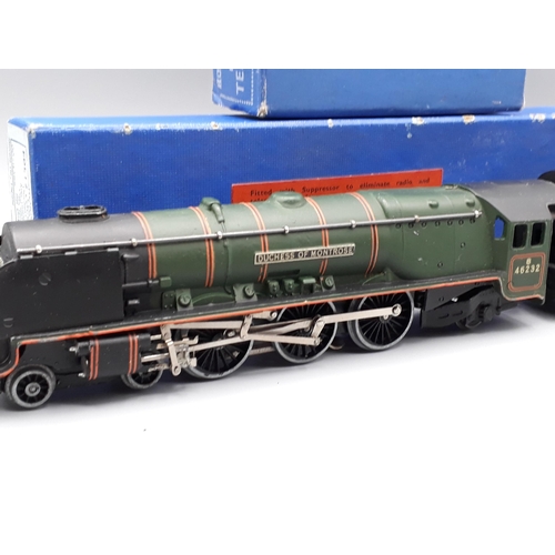 1022 - A boxed Hornby Dublo EDL12 matt 'Duchess of Montrose' Locomotive, Nr M a few very small marks, tende... 