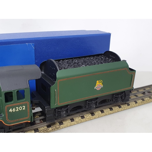 1031 - A boxed Classic Collections Limited Edition C9 'Princess Anne' Locomotive in BR green livery, M, box... 