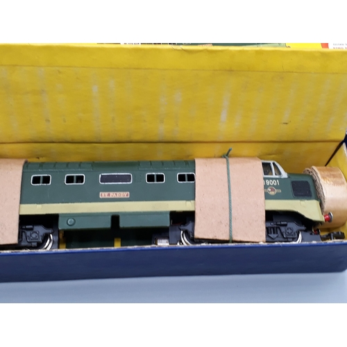 1071 - A boxed Hornby Dublo 3234 'St Paddy', superb example, unused and still strung, box is Ex plus-Nr per... 