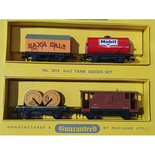 1091 - A Hornby Dublo 2016 late box 0-6-2T Set, rare version with blue and white box with large safety valv... 